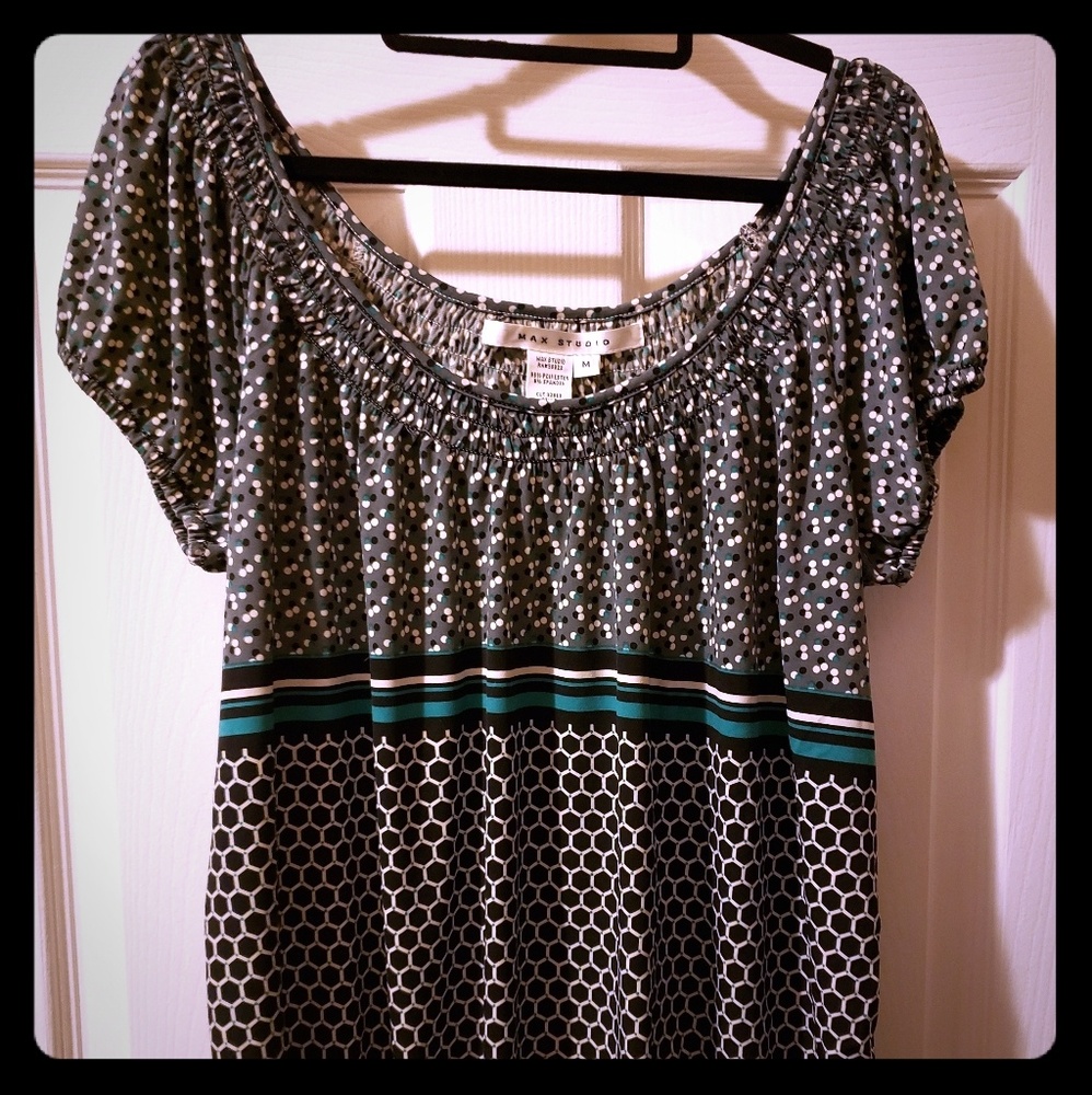 MAX Studio Geometric Short Sleeve Top